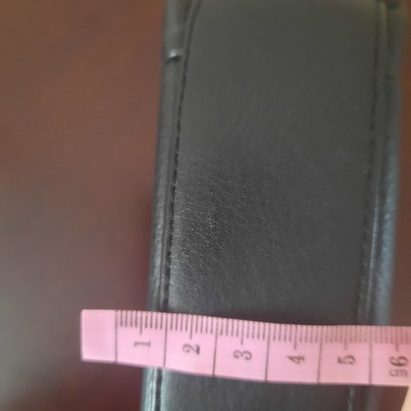 Derek Alexander small purse - Picture 13 of 13